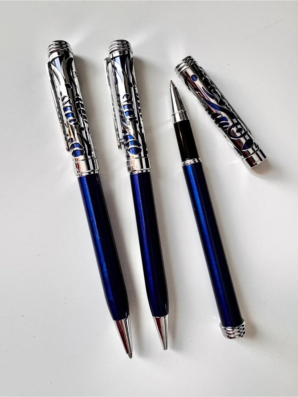 Gorgeous Blue Silver Pen and Pencil set